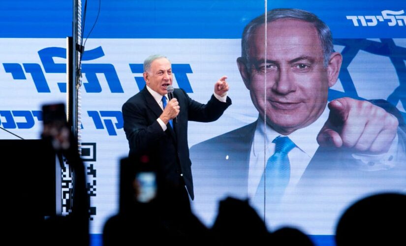 Israel election: Early exit polls show Netanyahu poised to return to power