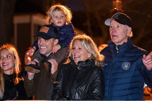 Joe and Hunter Biden go Black Friday shopping as Republicans prepare investigations into business deals