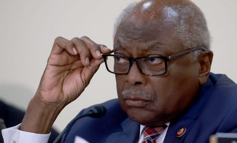 Clyburn says decision to stay in leadership is ‘biblical’ to him, despite Pelosi’s call for ‘new generation’