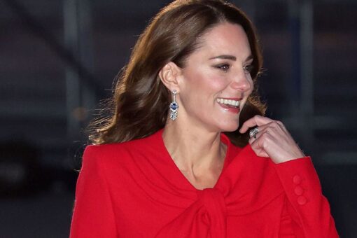 Kate Middleton joins mom-and-baby group in support of maternal mental health