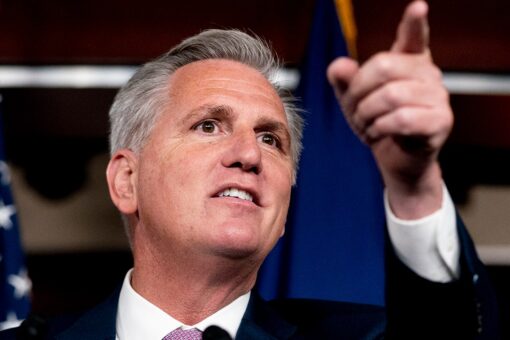 Republicans give McCarthy time to strike deal with House Freedom Caucus before final speakership vote