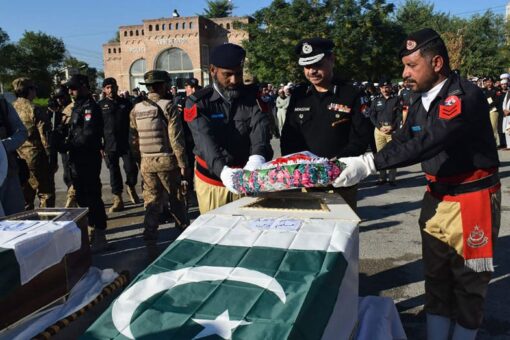 In Pakistan, a string of ambushes by militants leave 6 police, 2 troops dead