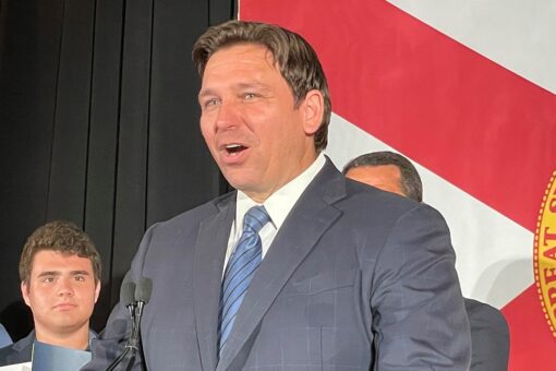 Ron DeSantis defeats Charlie Crist in closely watched Florida gubernatorial race