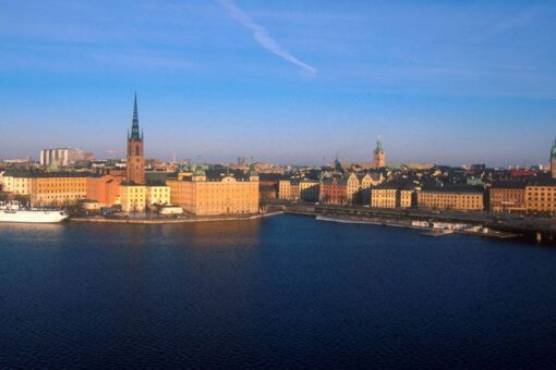 In Sweden, 2 Iranian brothers charged with spying for Russia