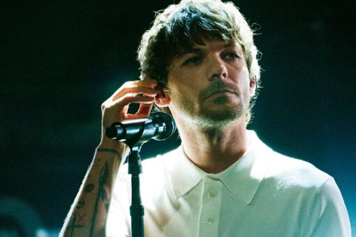 Louis Tomlinson reveals he used to be bothered by Harry Styles’ success after One Direction breakup