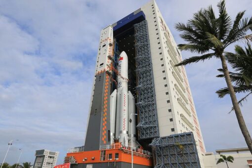 China sends 3 astronauts in first in-orbit crew rotation in nation’s history