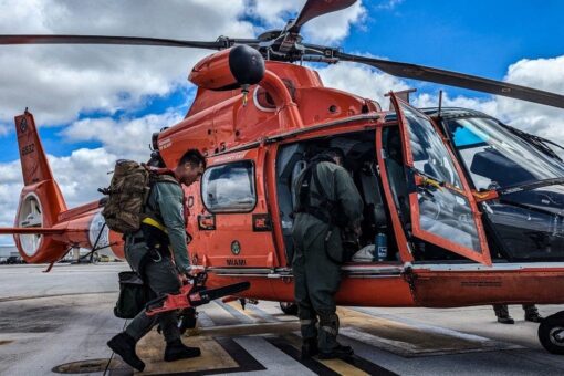 Coast Guard offering ‘unheard of’ $50K signing bonuses as recruitment plummets, ‘readiness’ in jeopardy