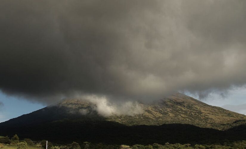 Chaparrastique volcano in El Salvador erupts, local municipalities on alert