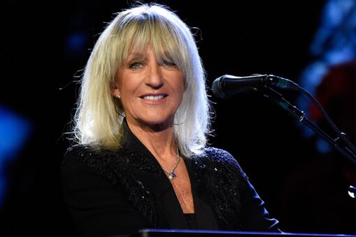 Fleetwood Mac singer Christine McVie dead at the age of 79