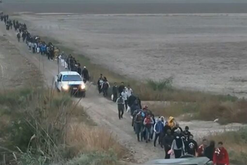 At least 64,000 illegal immigrants evaded Border Patrol in October, 205,000 apprehensions