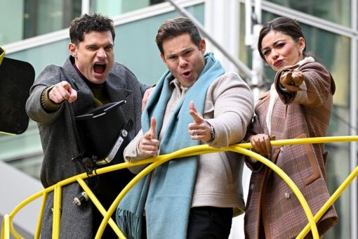 Macy’s Thanksgiving Day Parade: Sarah Hyland, Adam DeVine perform amid ‘Pitch Perfect’ spinoff release