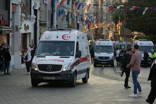 Explosion on Istanbul’s pedestrian avenue; deaths reported
