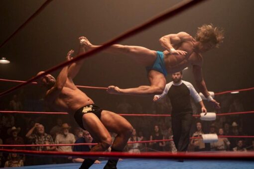 Ripped Zac Efron serves dropkick in wrestling ring with first-look photo in movie about pro Kevin Von Erich