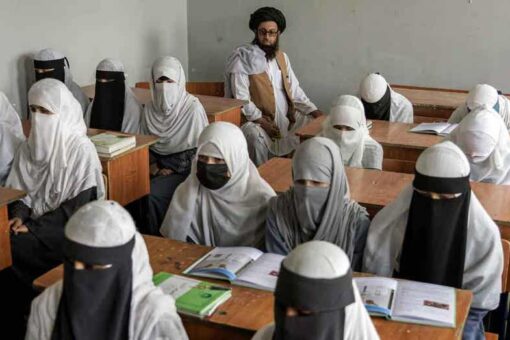 Afghan women will be allowed to take high school graduation exams, according to the Taliban