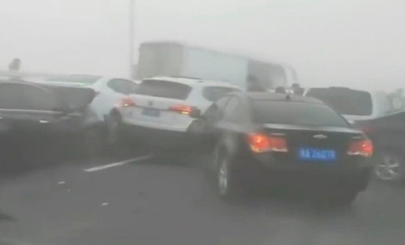 Deadly 200-car pileup on foggy Chinese bridge caught on video