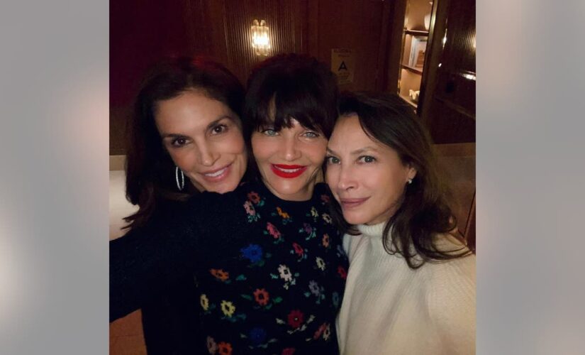 90s icons Cindy Crawford, Christy Turlington and Helena Christensen reunite for holiday celebration