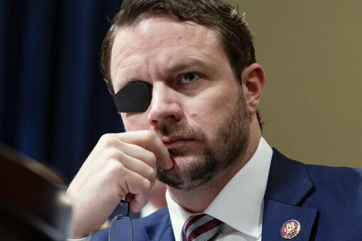 Texas Rep. Dan Crenshaw proposes $6,500 bonus for Border Patrol Agents
