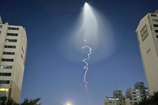 South Korean rocket launch causes UFO scare: ‘What is this?’