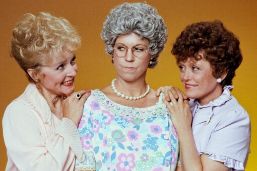 Betty White’s pal Vicki Lawrence recalls phrase TV icon saw as ‘compliment’: ‘Aren’t you offended by that?’