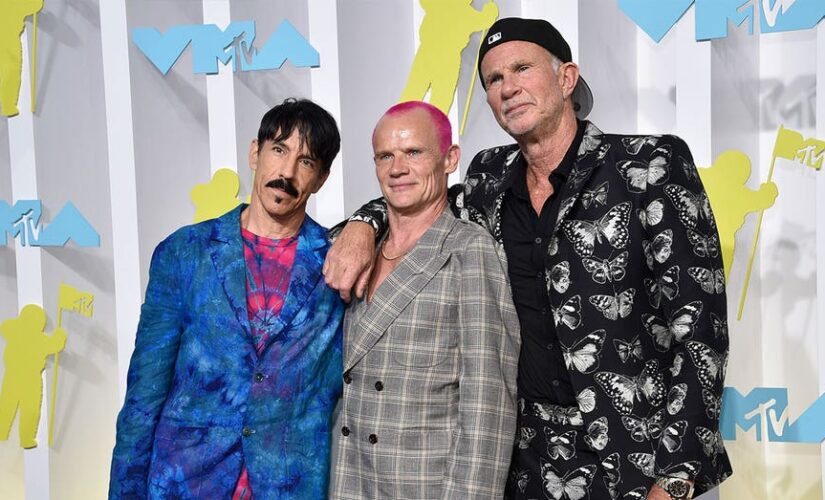 Red Hot Chili Peppers unveils another tour for 2023