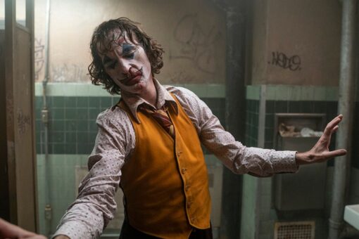 ‘Joker’ director Todd Phillips releases first look of Joaquin Phoenix in 2024 sequel