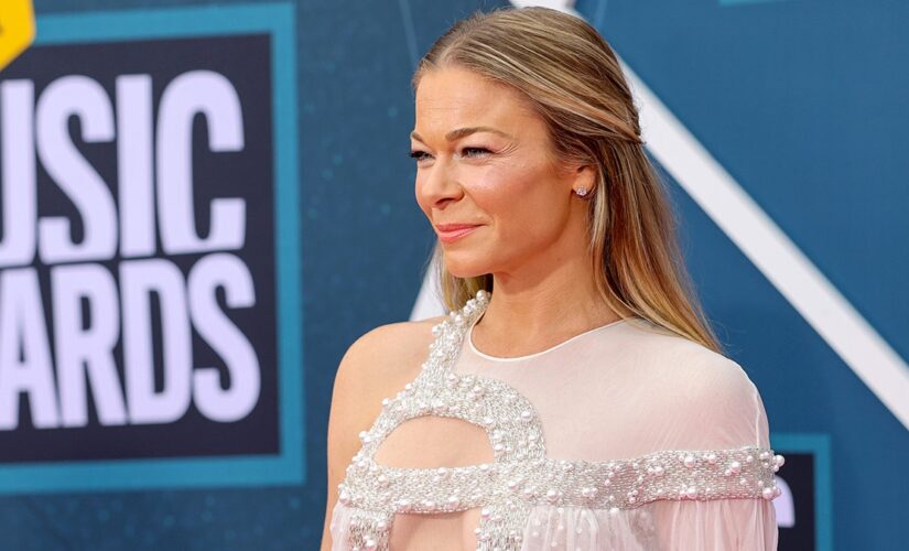 LeAnn Rimes postpones performances due to ‘bleed’ on vocal cord, ‘violent cough’: ‘I am devastated’