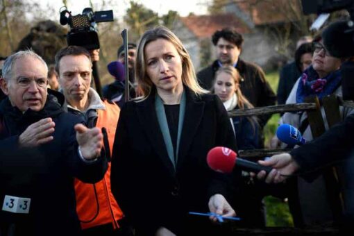 France’s government unveils plans to tighten hunting safety rules, no outright ban instituted