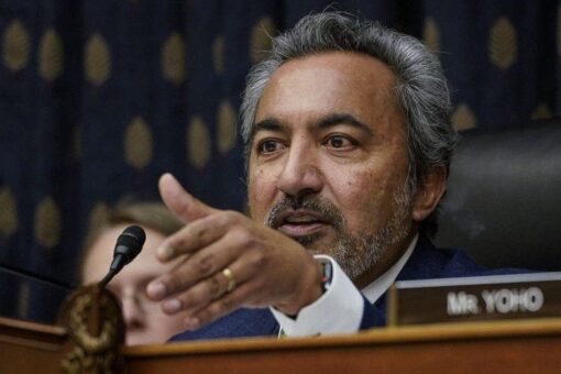 California Democrat offers to back ‘unity candidate’ for House speaker as McCarthy stalls