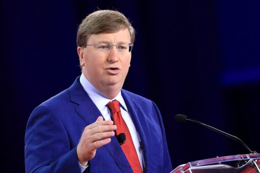 Gov. Tate Reeves seeking ‘complete elimination’ of income tax in Mississippi as he runs for re-election