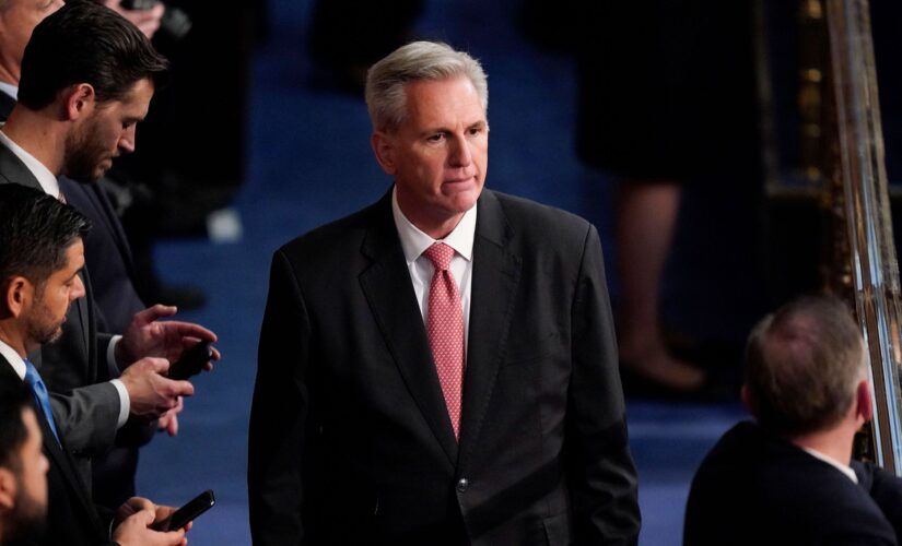 McCarthy picks up another vote for speaker in 13th round but falls short again