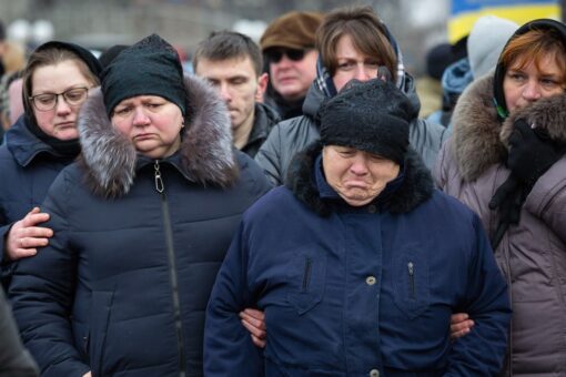 Russia threatens to seize property from businesses in occupied Ukraine that refuse to use ruble