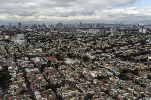 Village north of Mexico City spring water well explodes in flames