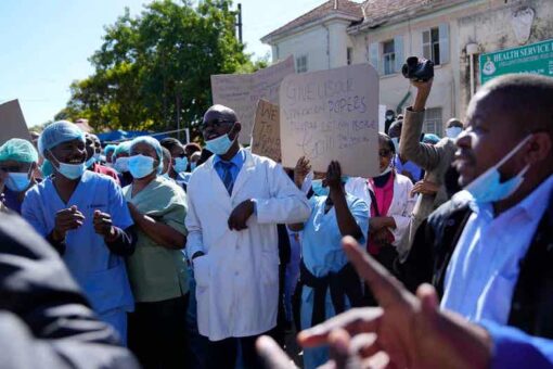 Zimbabwe threatens health care workers that plan on striking with jail time