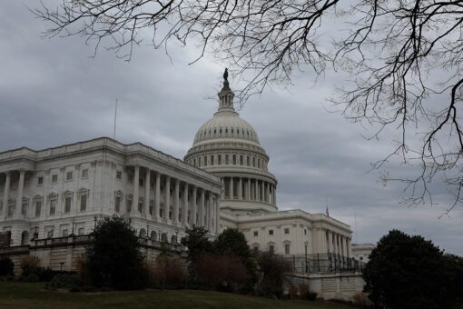 Top conservative group urges Congress to put politics aside, get things done for Americans