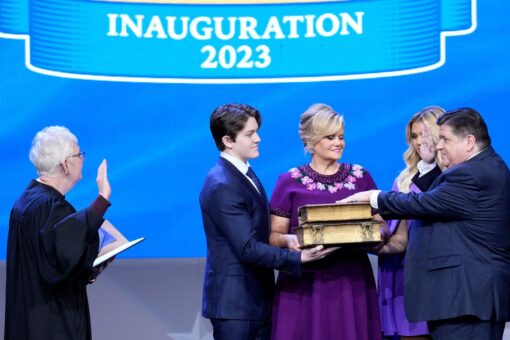 Illinois Gov. Pritzker sworn in for 2nd term