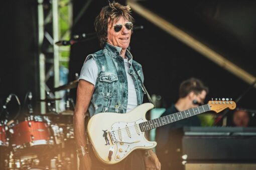Rock icon Jeff Beck dead at 78